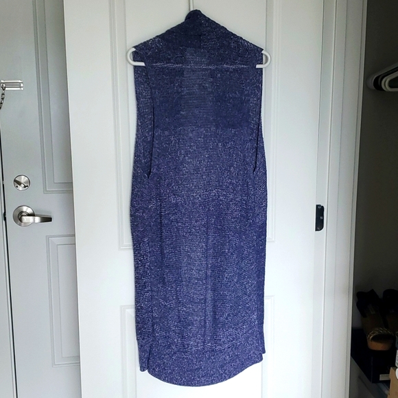 Blue mesh sleeveless Cardigan - Picture 2 of 3